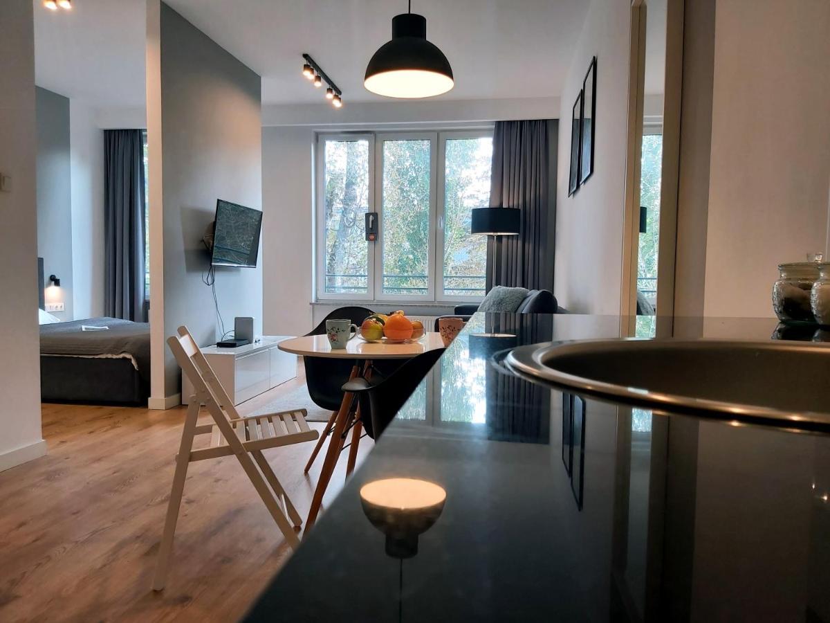 Chill Apartments Expo Slawinska Warsawa Bagian luar foto